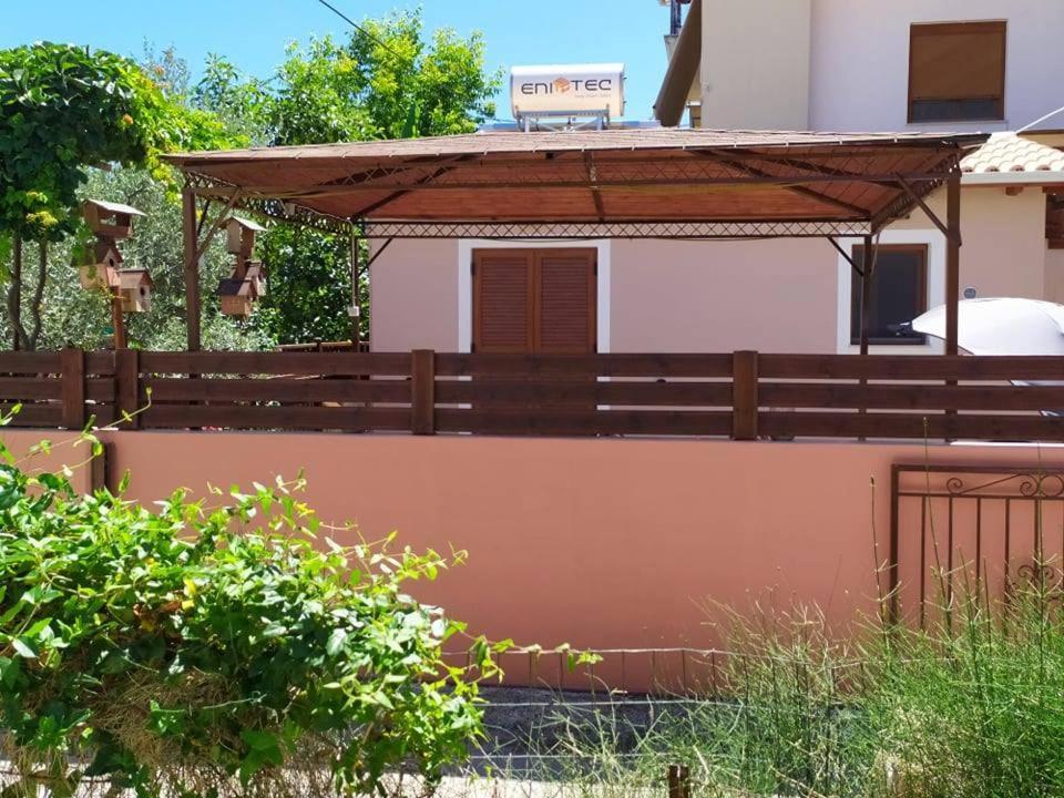 Villa Arktos Нидри Екстериор снимка